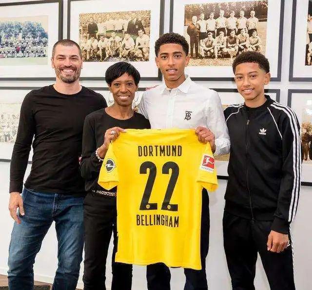 月的时间里 月的时间里