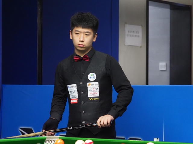 提供他们展 提供他们展