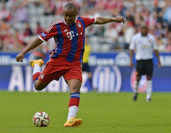 借雄厚的资 借雄厚的资