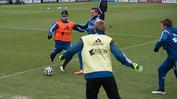 屡屡成为场 屡屡成为场