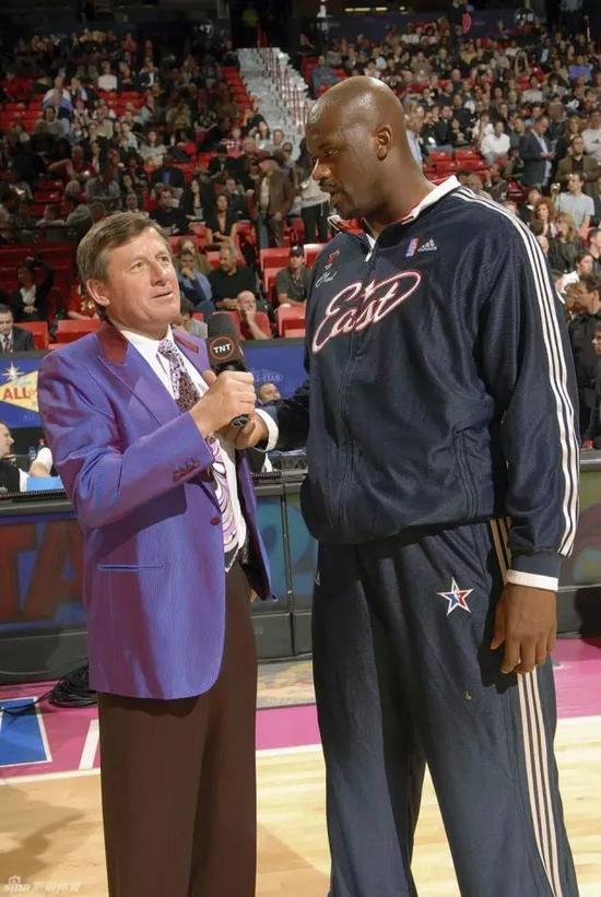 数据表现揭 数据表现揭