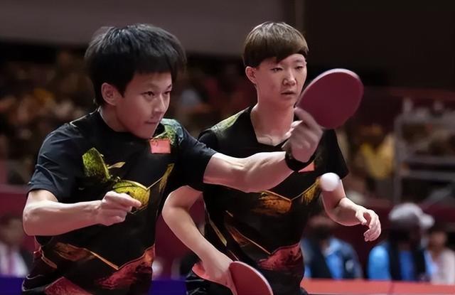 暖与年轻球 暖与年轻球